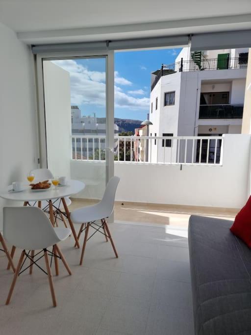 Clavel Los Cristianos (Tenerife) Exterior foto
